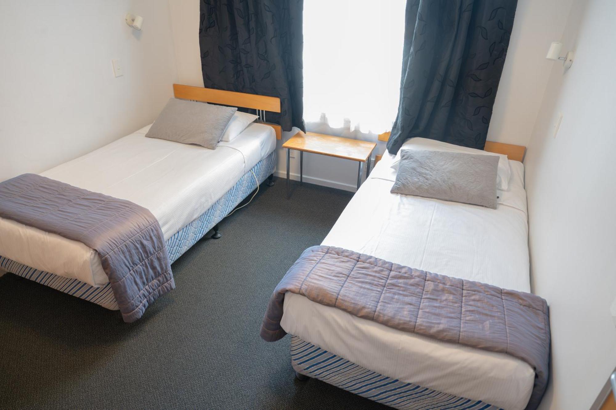 Victoria Court Motor - Free Parkig Motel Wellington